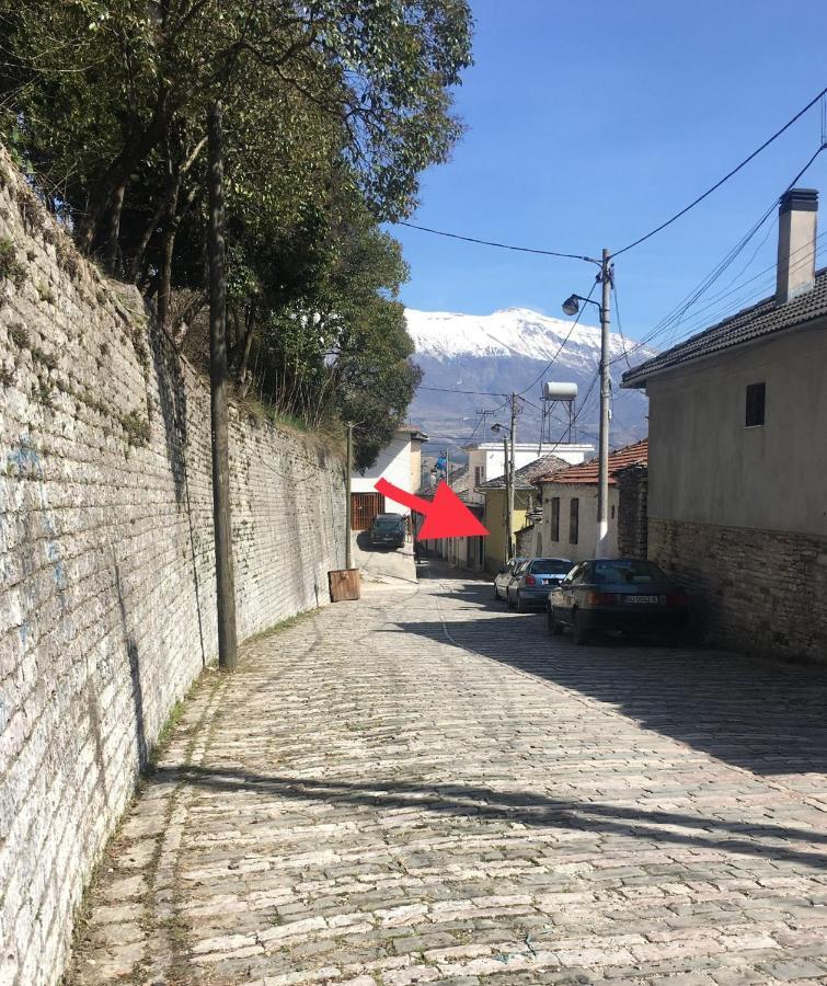 Grandpa'S Home Gjirokaster Exterior photo